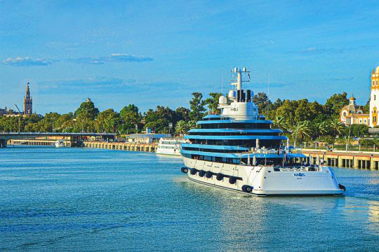 The cruise season begins in the port of Seville!