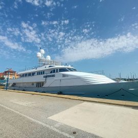 Lamaignere Shipping provides several days agent services to the yacht “True North: in Puerto Sherry.