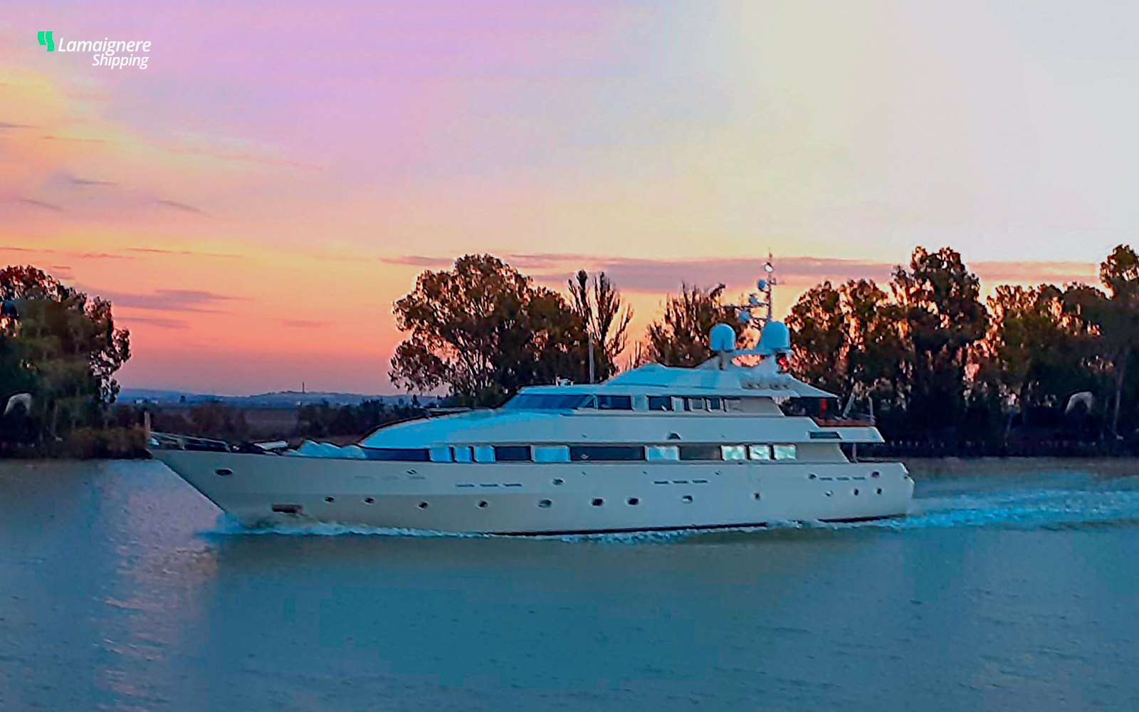 Lamaignere Shipping provides several days agent services to the yacht “Dream” in different points of Andalusia.