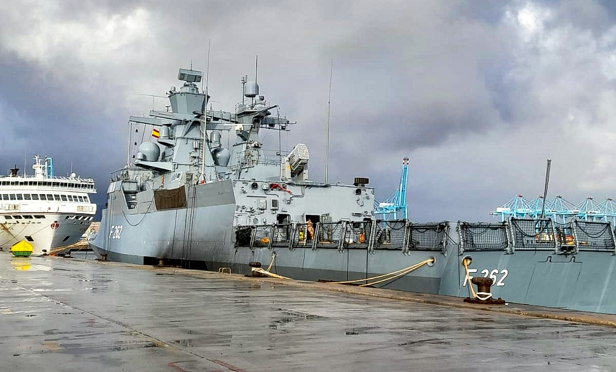 Lamaignere Shipping coordinates the technical call of the German military ship FGS ERFURT in Algeciras