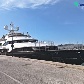 Lamaignere Shipping coordinates the yacht “Checkmate” in different points of Andalusia