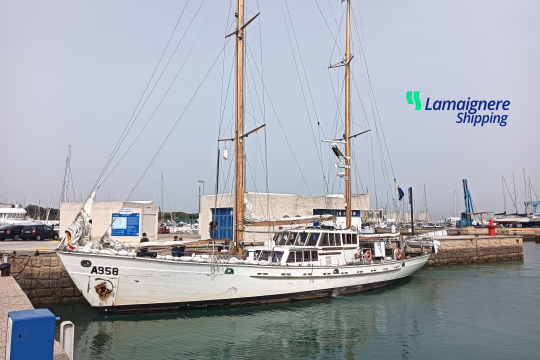 Lamaignere Shipping Coordinates the BNS Zenobe Gramme in Sherry Port