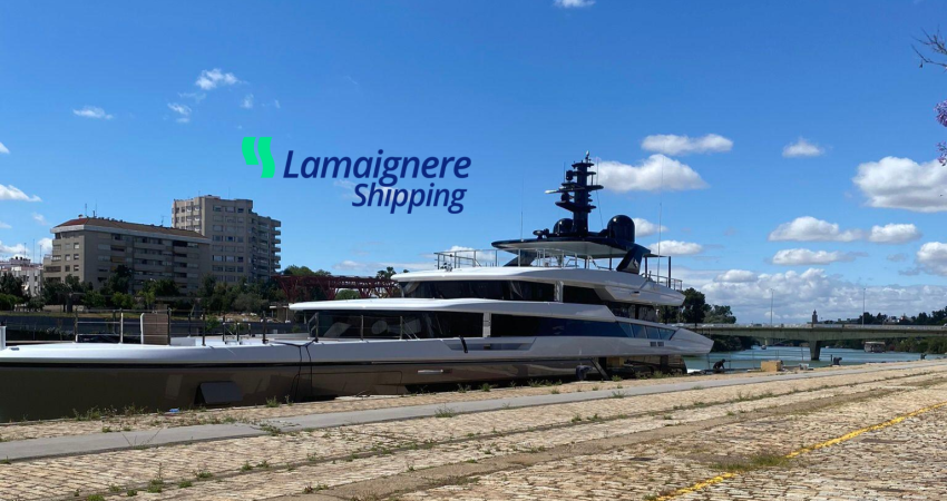 Lamaignere Shipping provides assistance to the Phoenician Yatch in Seville