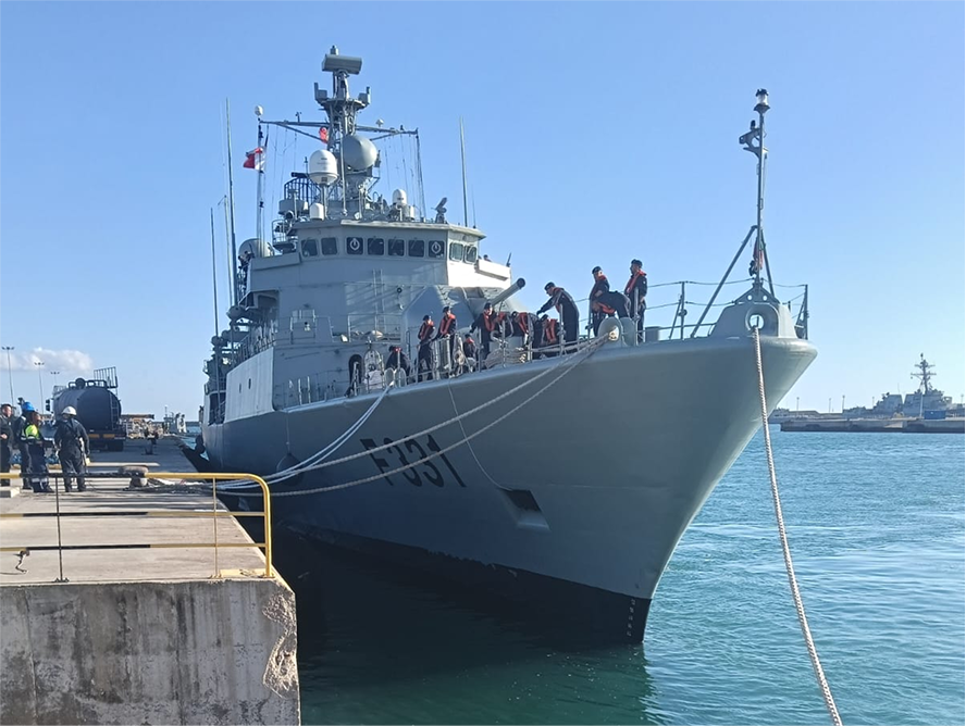 NRP Álvarez Cabral visits Rota Naval Base for key logistical operation